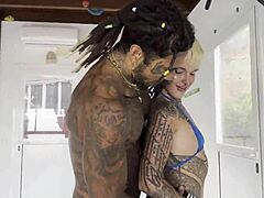 princesa tatuada sexy vino a sesion de entrenamiento con damilvvs