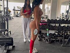 Chica trans May Hernandez strips me for workout routine! 😳💪