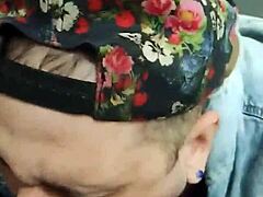 I got an epic blowjob on the mall emergency stairs