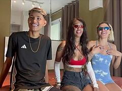 18 19 साल के लड़के