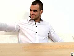 अरे देख ना ये गंदी सेंसुअल गे चुदाई बड़े लंडों और हर तरफ कमशॉट्स से!