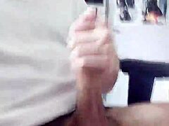 Masturbandome Muy Rico With Big Cock